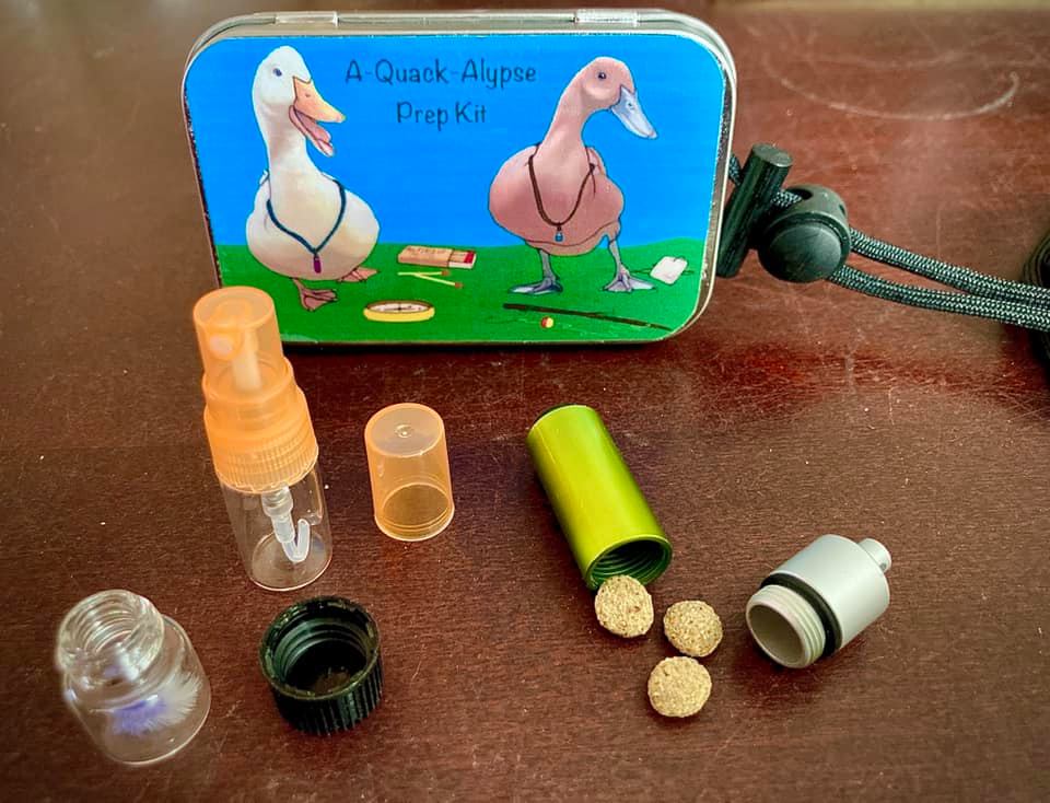 Wrendale Designs 'Puddle Ducks' - Mini Scatola In Metallo Con Anatra - Portapillole Portagioielli 95x60x20 Mm